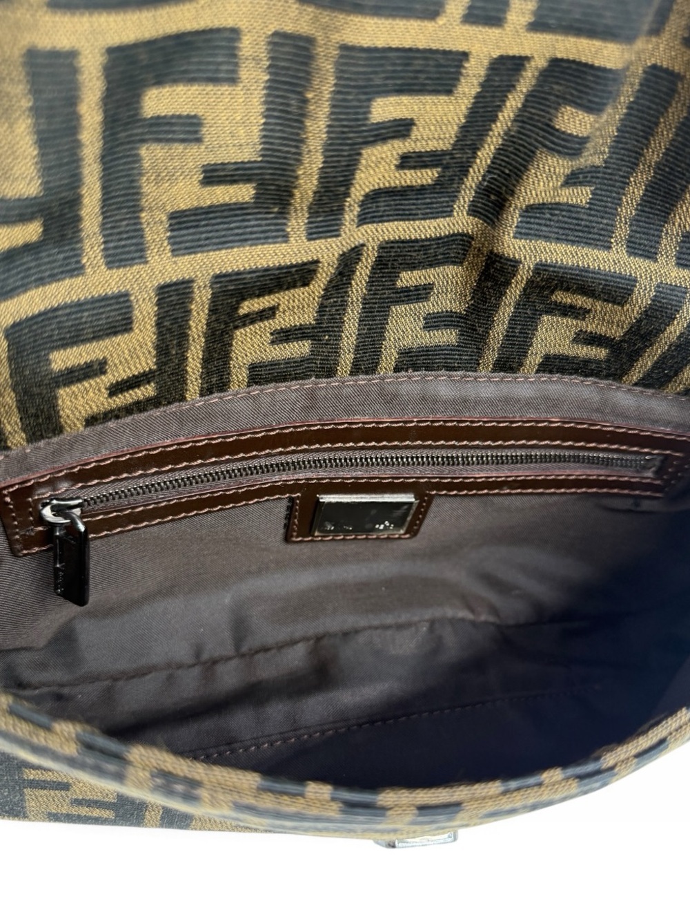 Auth FENDI ZUCCA BAGUETTE shoulder Bag Brown Monogram Canvas vintage LIKE NEW - Picture 6 of 16